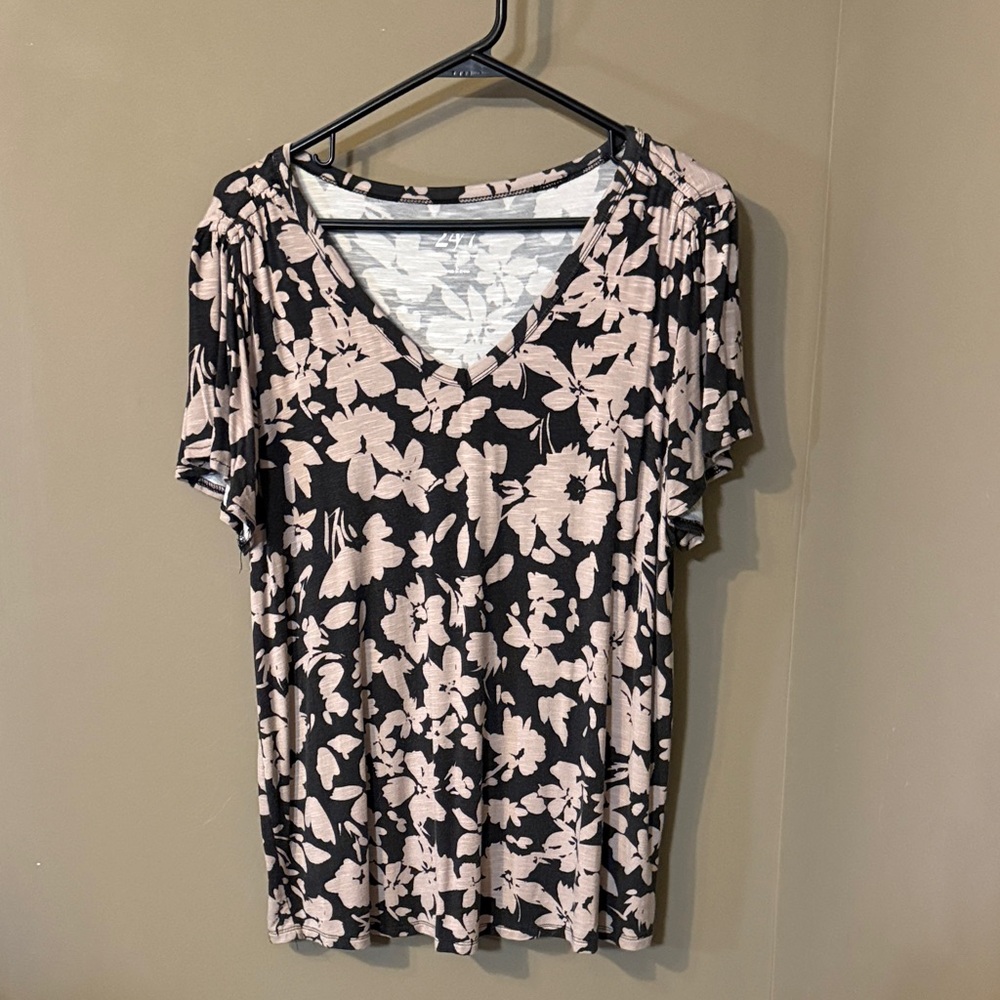 Barely worn V-Neck Women Top - gray and pink